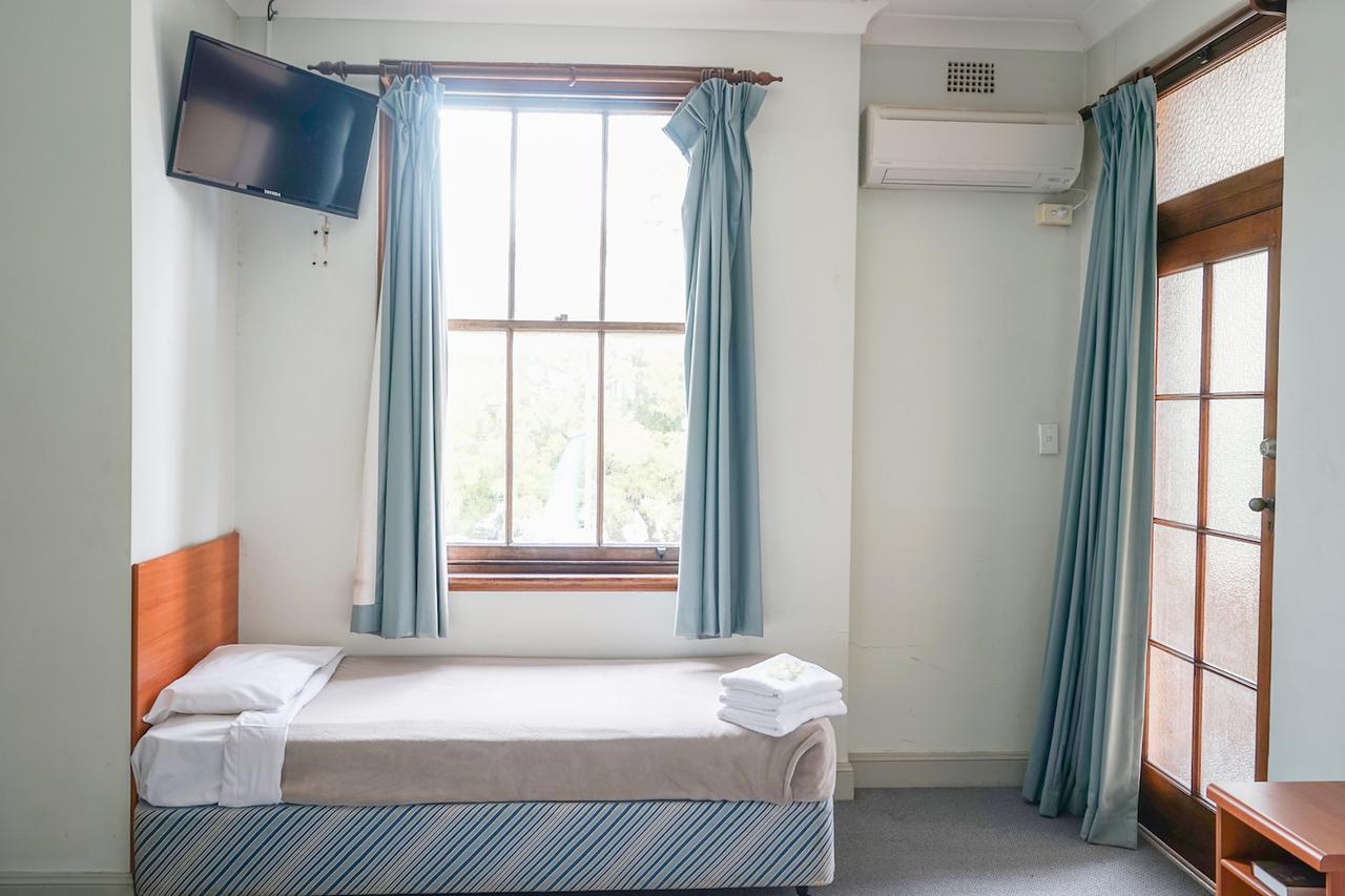 Hurstville Ritz Hotel Sydney Bagian luar foto